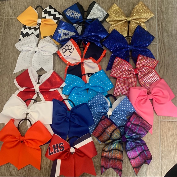 Varsity Other - Varsity Cheerleading bows - New